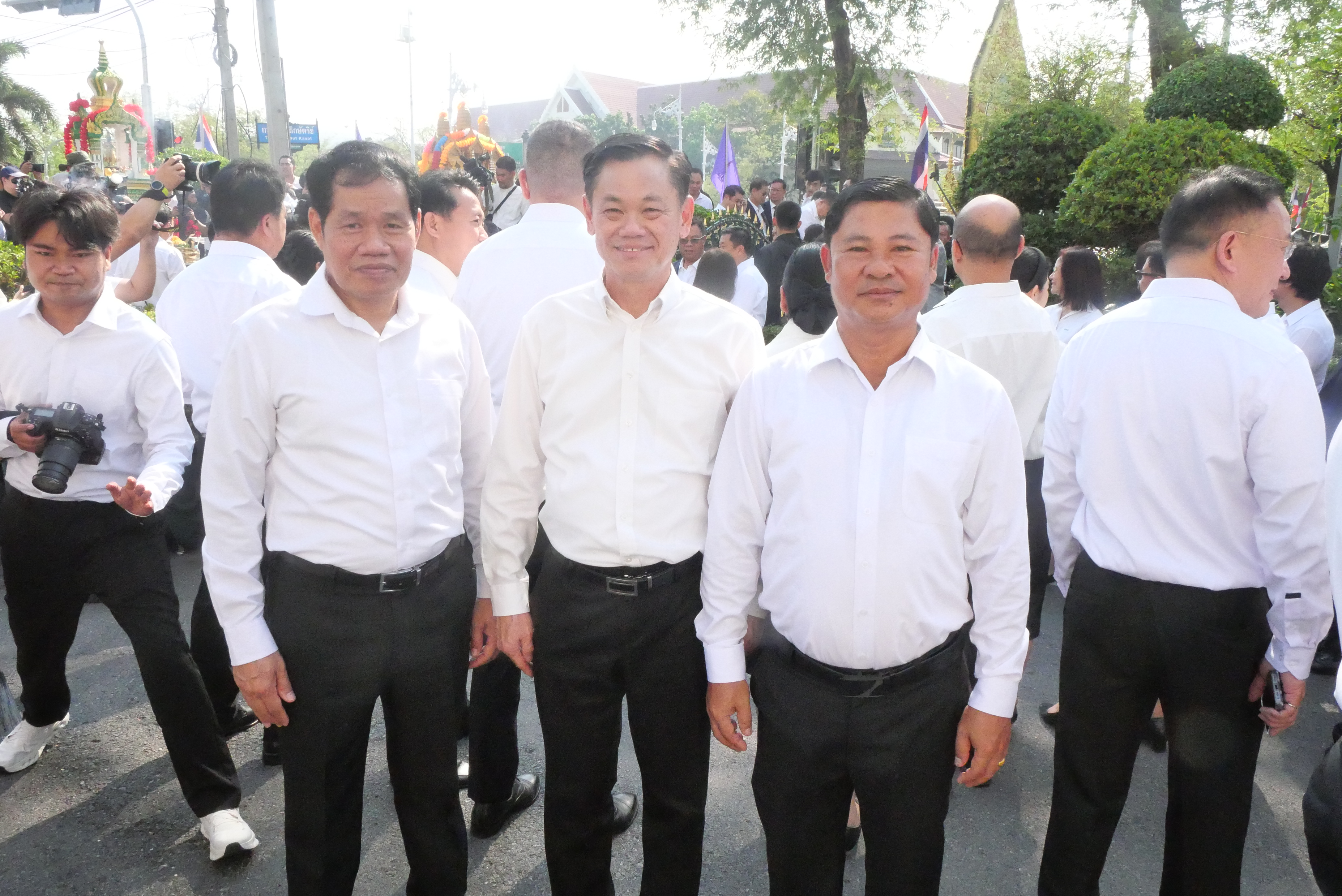 title - คณะผู้บริหาร ส.ป.ก. ร่วมพิธีสักการะสิ่งศักดิ์สิทธิ์ประจำกระทรวงเกษตรและสหกรณ์ ในโอกาสเข้ารับตำแหน่งของรัฐมนตรีว่าการกระทรวงเกษตรและสหกรณ์ และรัฐมนตรีช่วยว่าการกระทรวงเกษตรและสหกรณ์ 